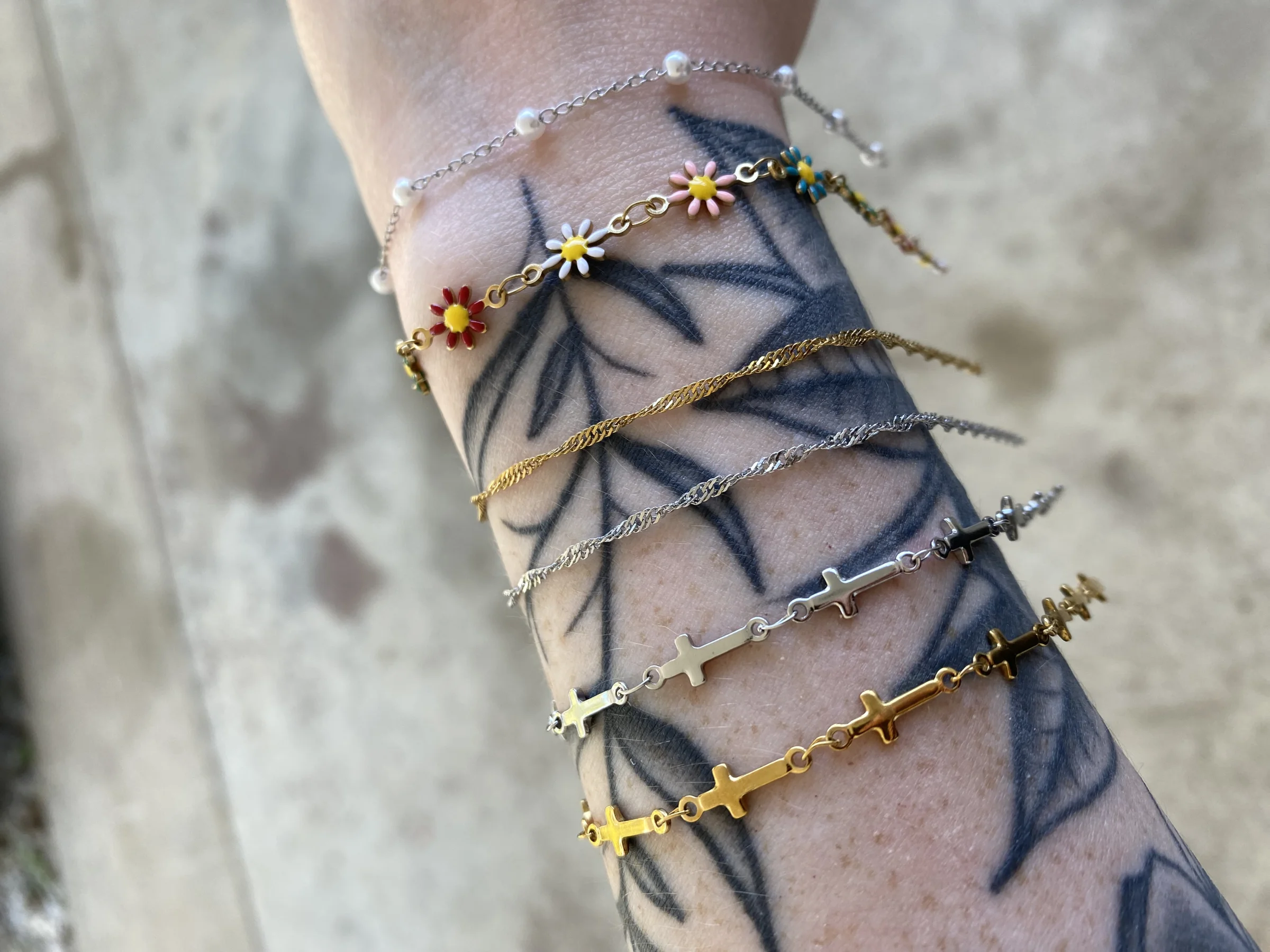 Linked + Loaded - Image 2