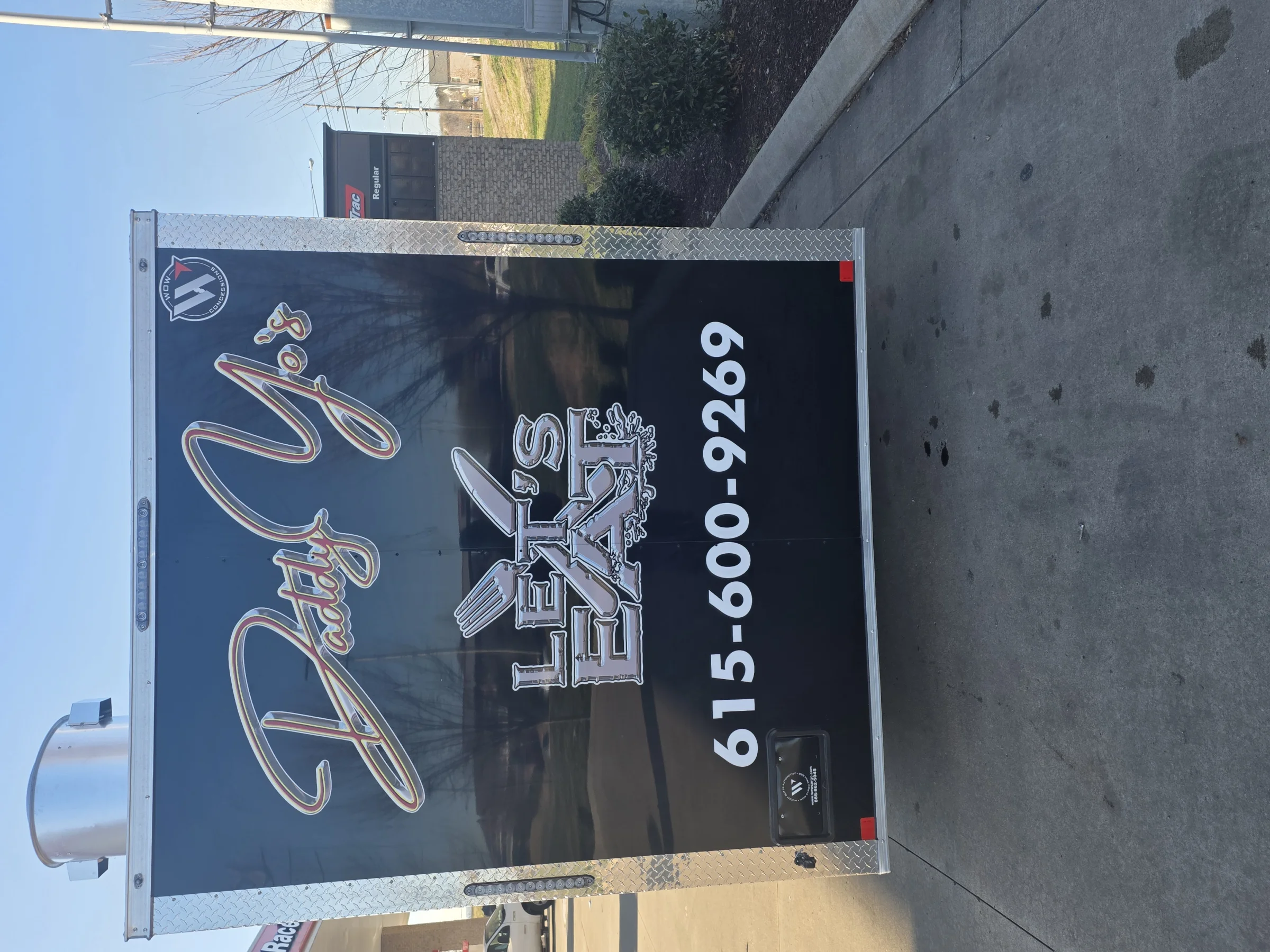 Daddy Yo's Food Caboose - Image 7