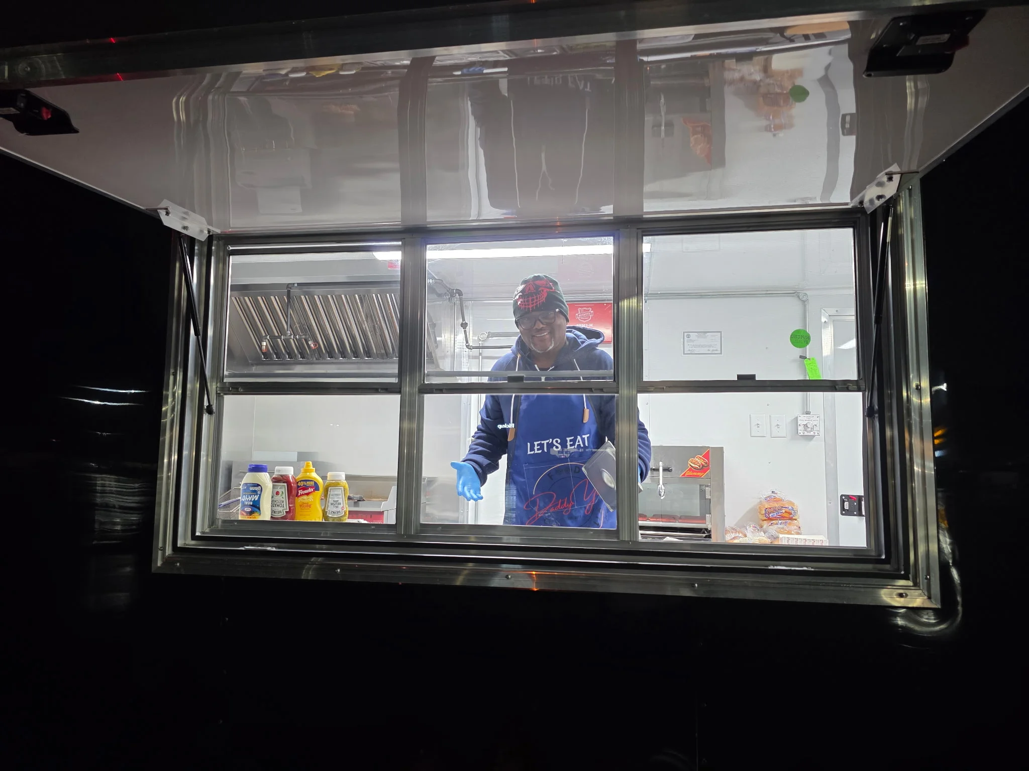 Daddy Yo's Food Caboose - Image 3