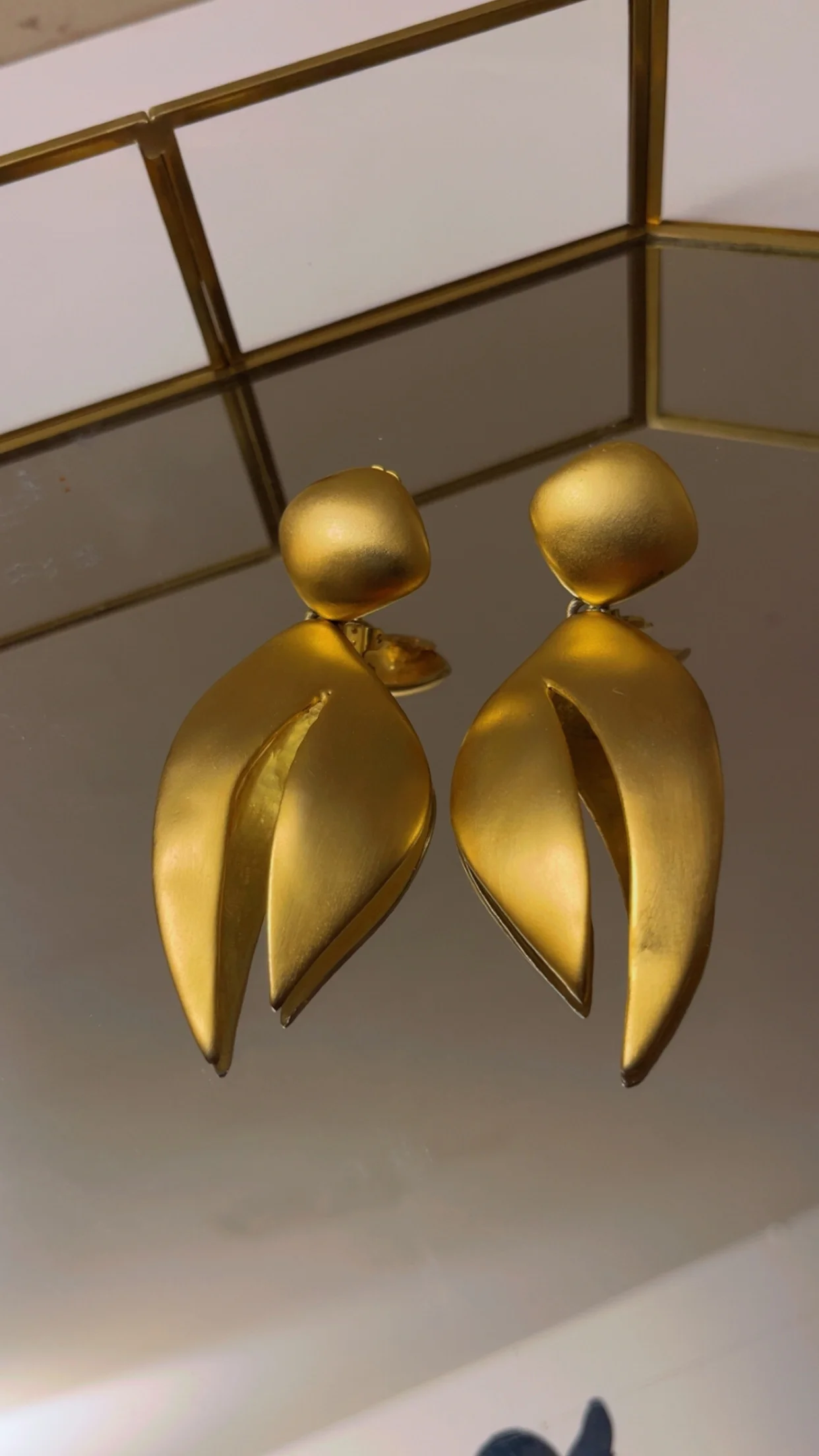 Unique and Thrifty Finds - Image 7