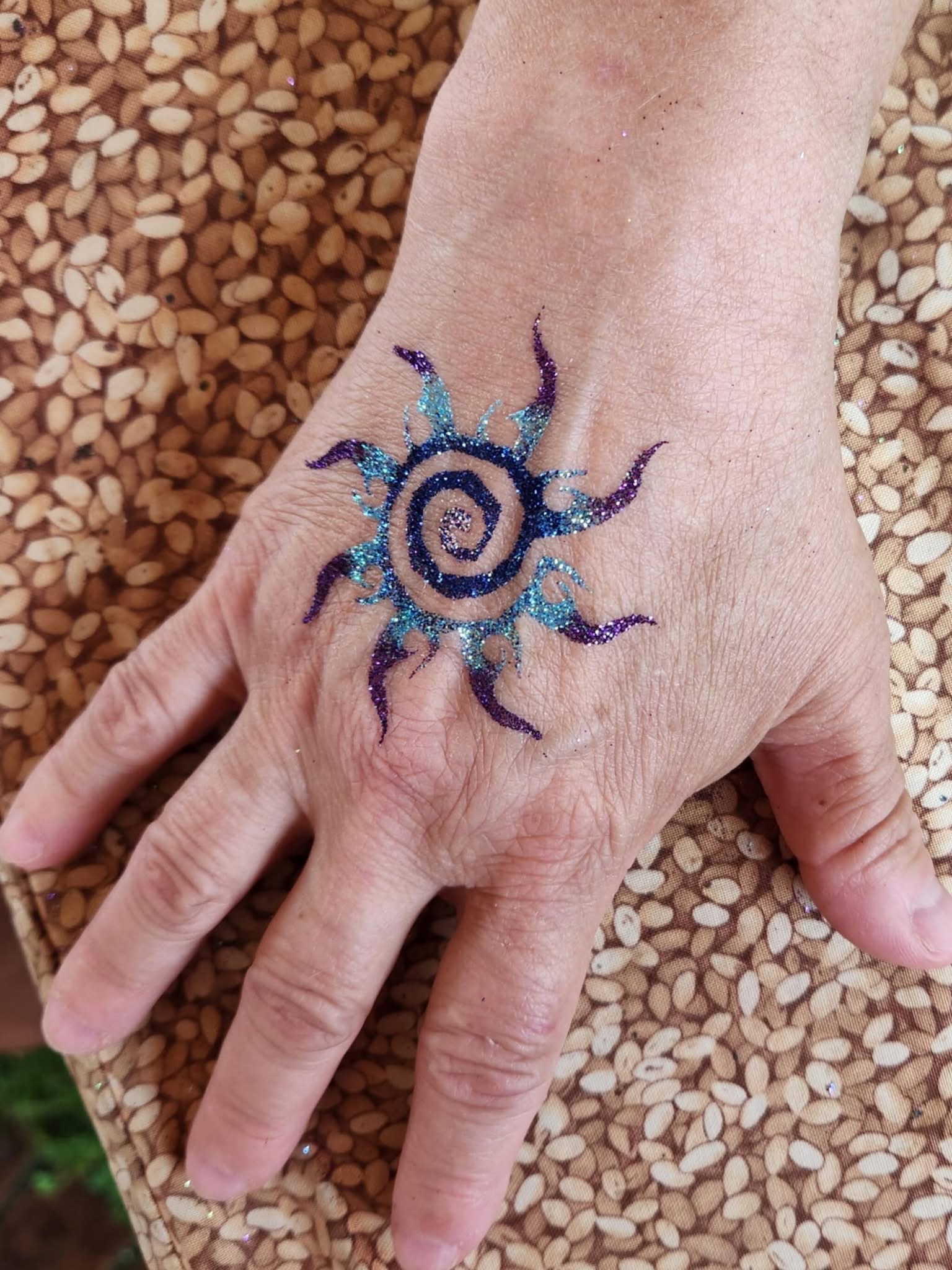 Henna Love