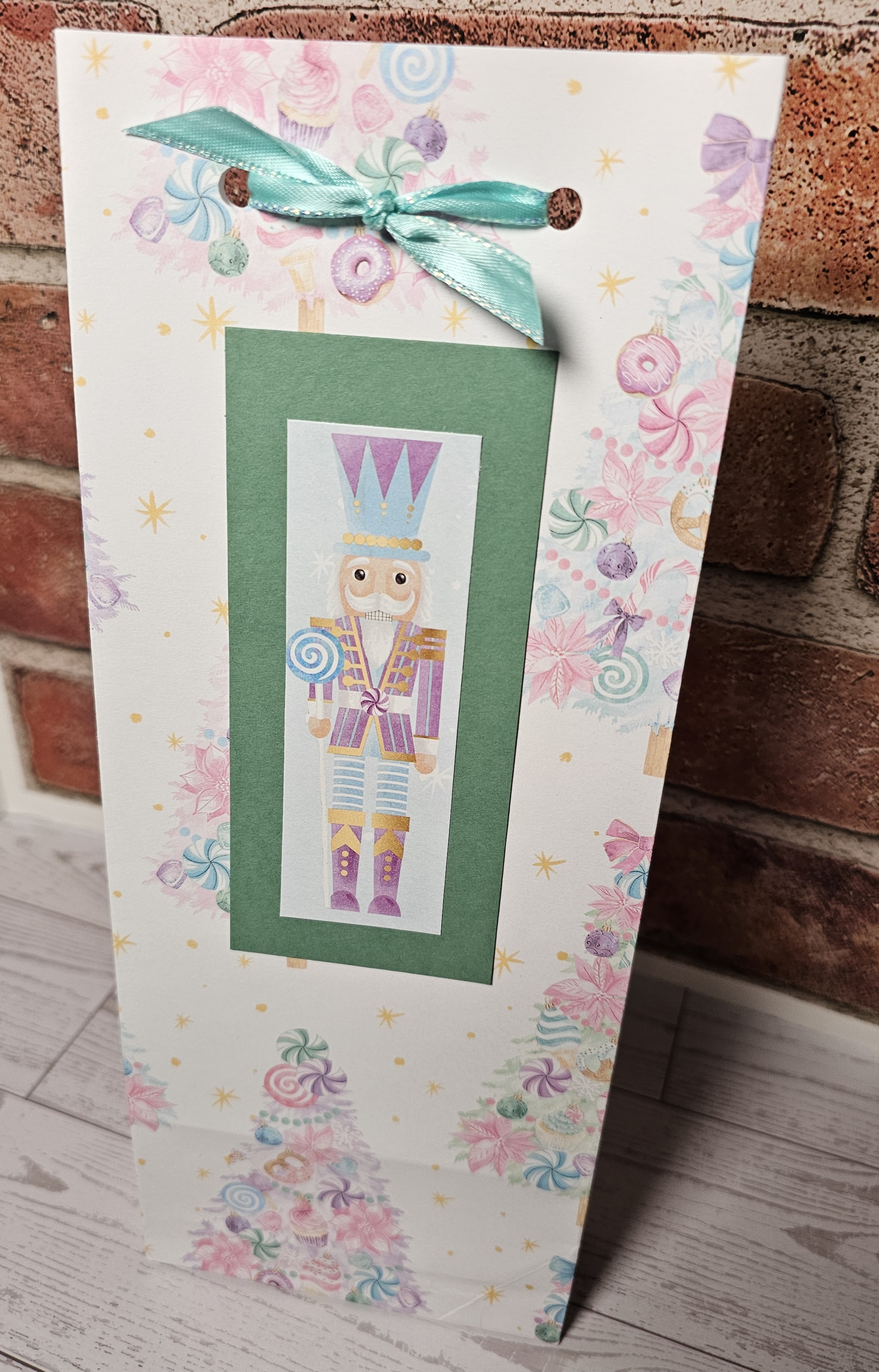 Small Gift Bag w/Gift Tag