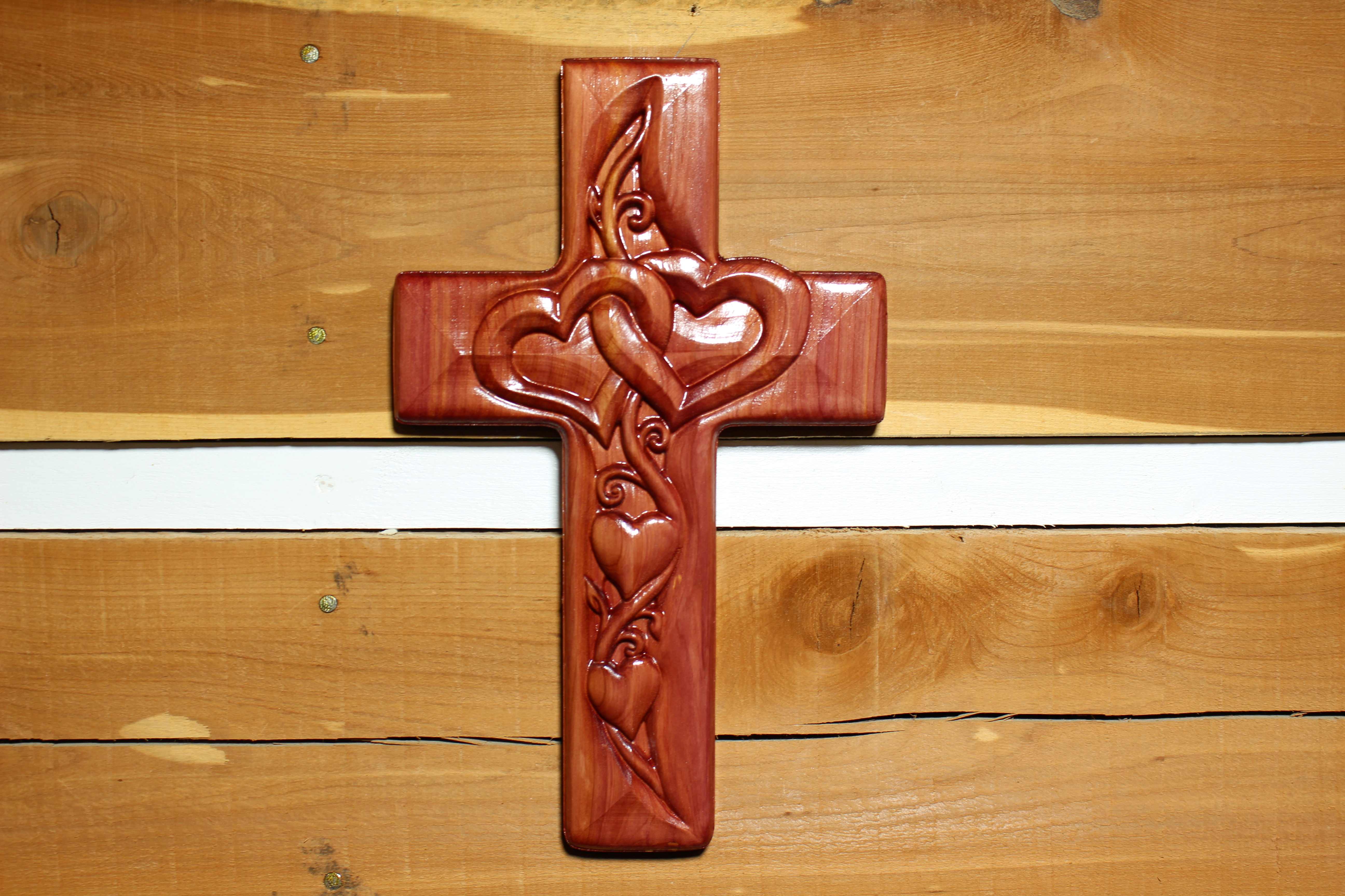 3D Cross Vine Of Hearts. On Ceder