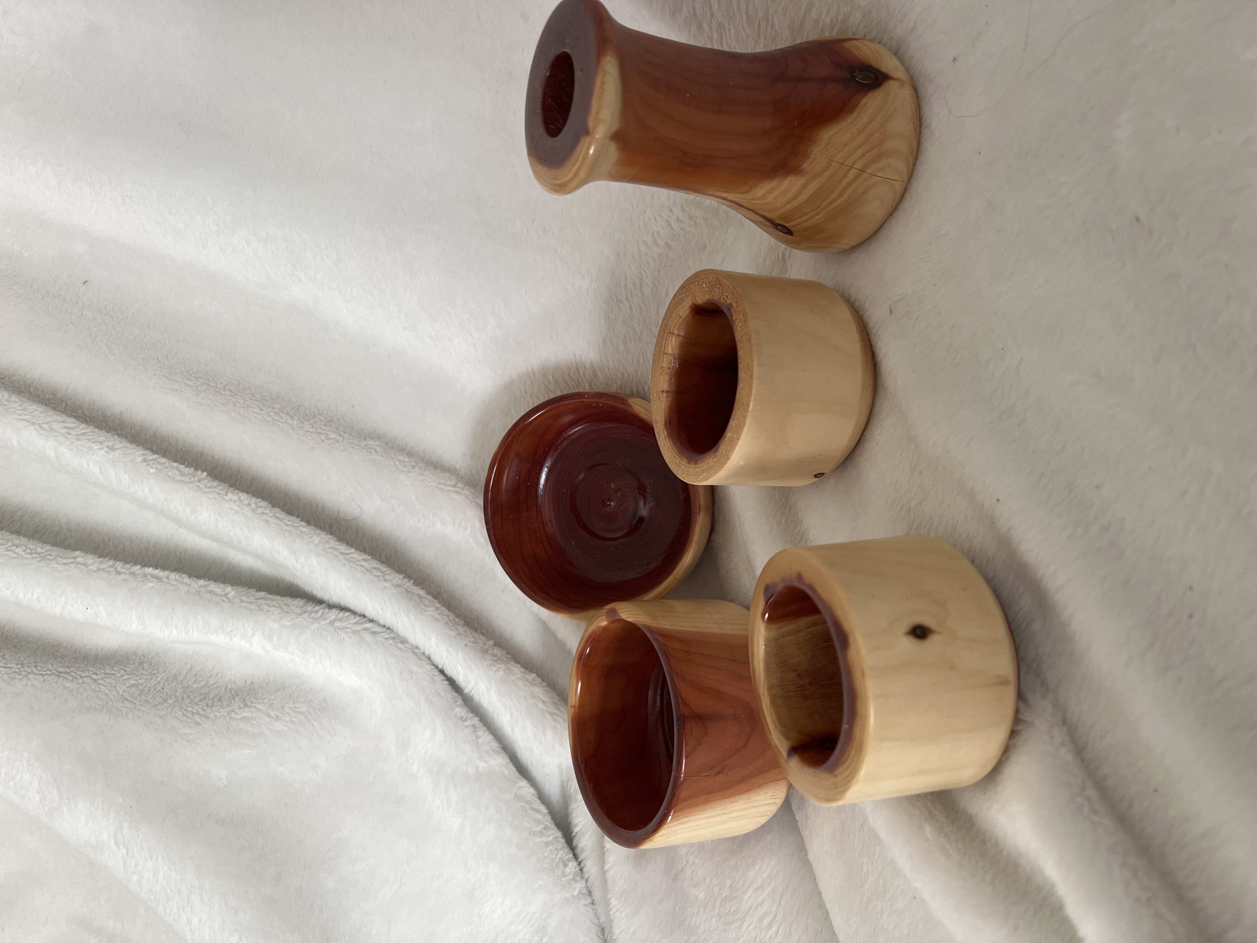 Cedar small bowl and vase