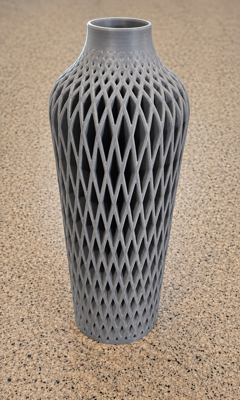 Apexis Vase