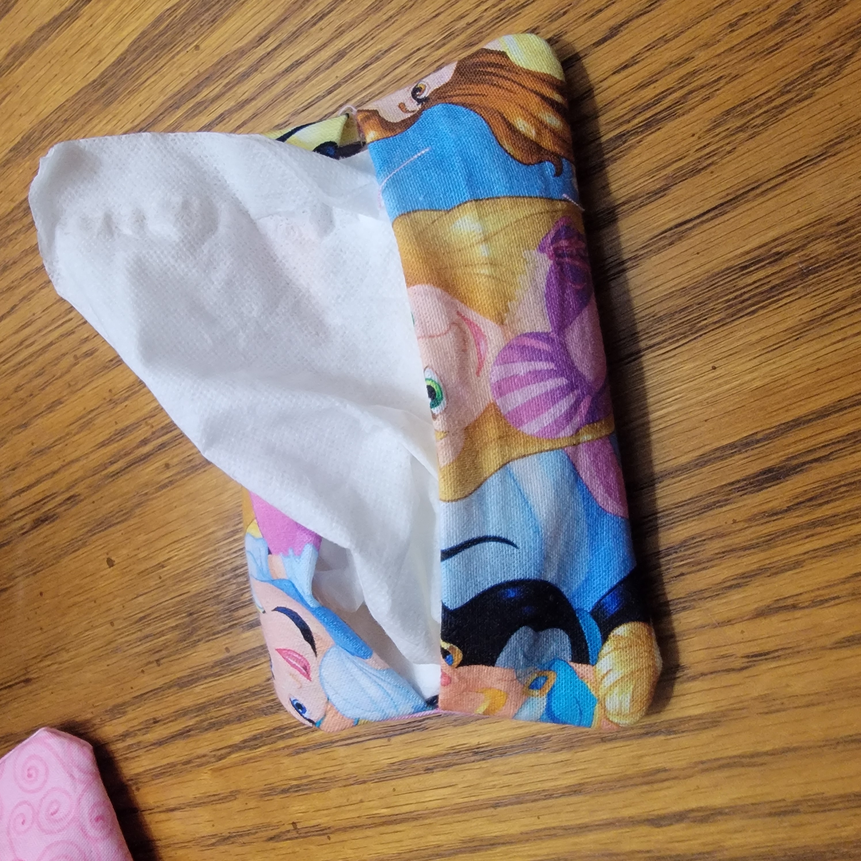 Reusable Tissue Pack image 3